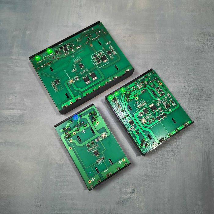 Надійний Повербанк Кейс 12-9-5В 15000мАг  для терміналу роутера камери