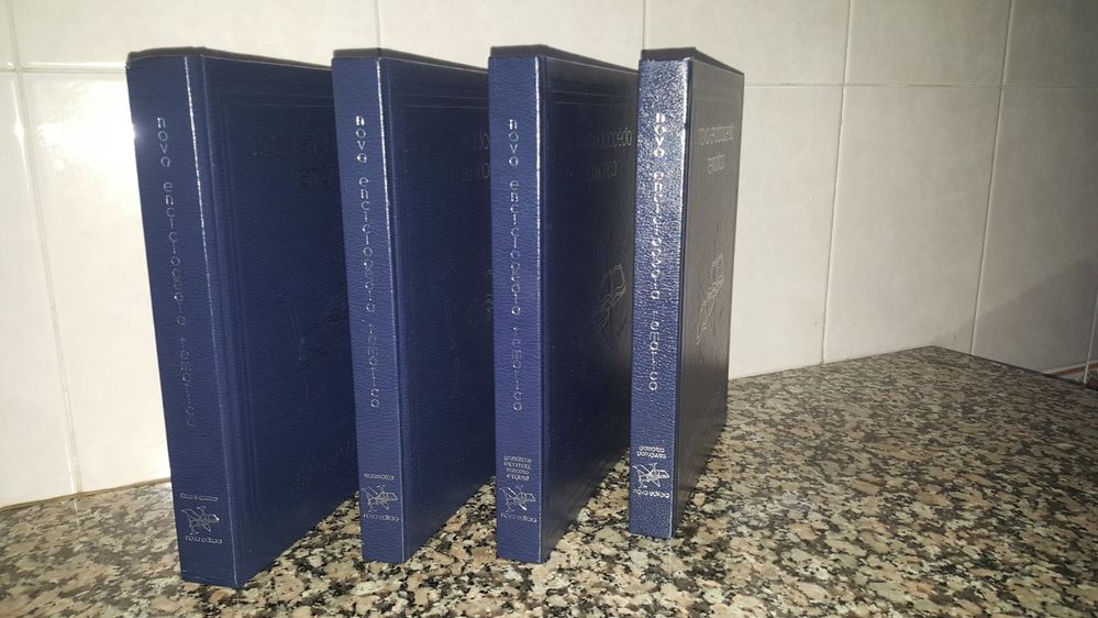 4 Enciclopédias Temáticas