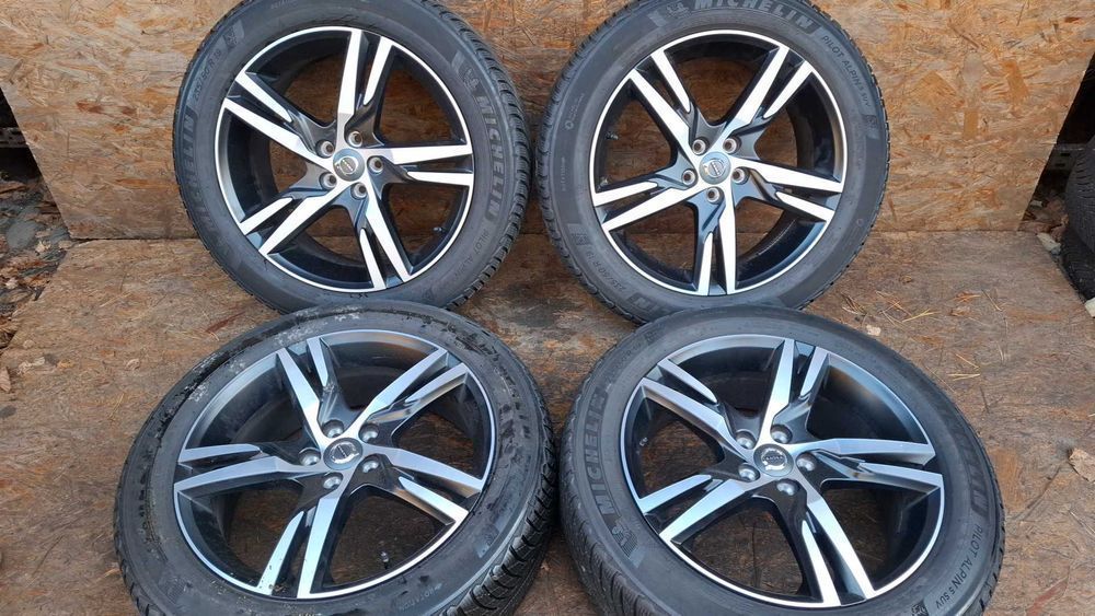 Felgi aluminiowe ! Volvo ! XC 40 XC 60 ! 19 CALI BDB STAN MONTAŻ!