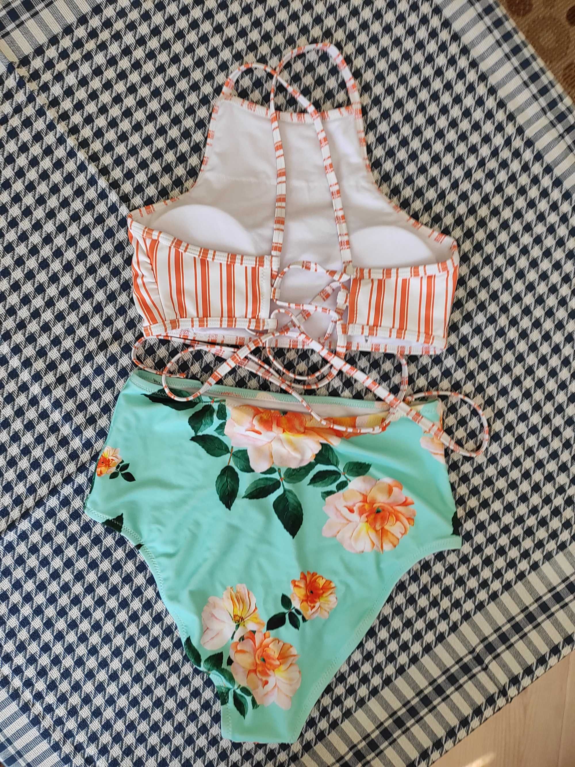 Новый купальник cupshe р.xs