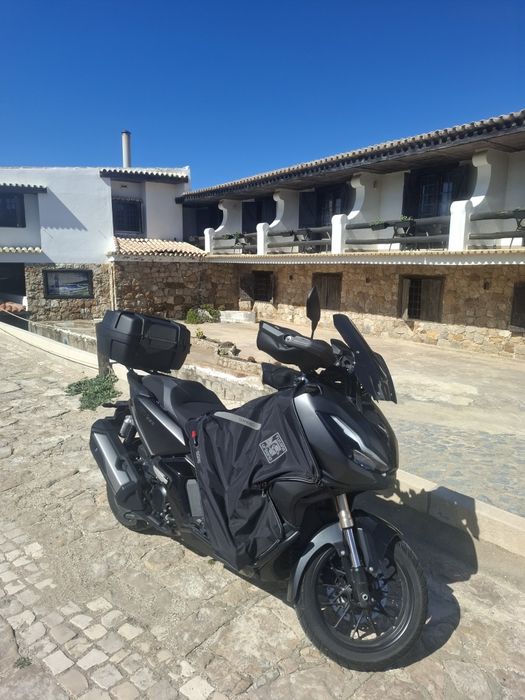 ***RESERVADA*** Honda Adv 350 ano 2024 com garantia até 2027