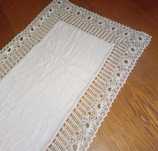 DUŻY bieznik z koronką szydełkową -108cm x 40cm -beż