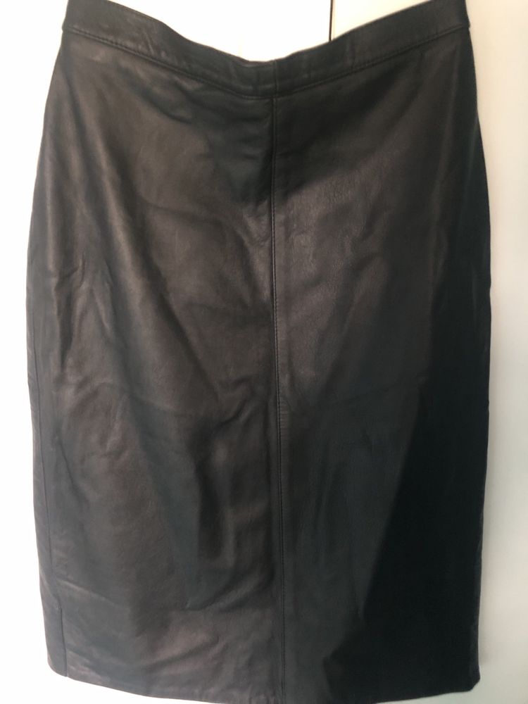Czarna skora naturalna spodnica vintage
