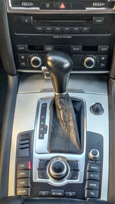 Audi Q7 3.0 TDI Quattro - 7  LUGARES | SELO ANTIGO