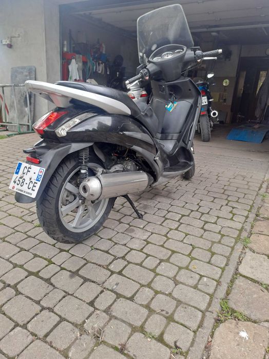 Peugeot Geopolis  125 ,, w całości na częsci , silnik, rama, siedzenie