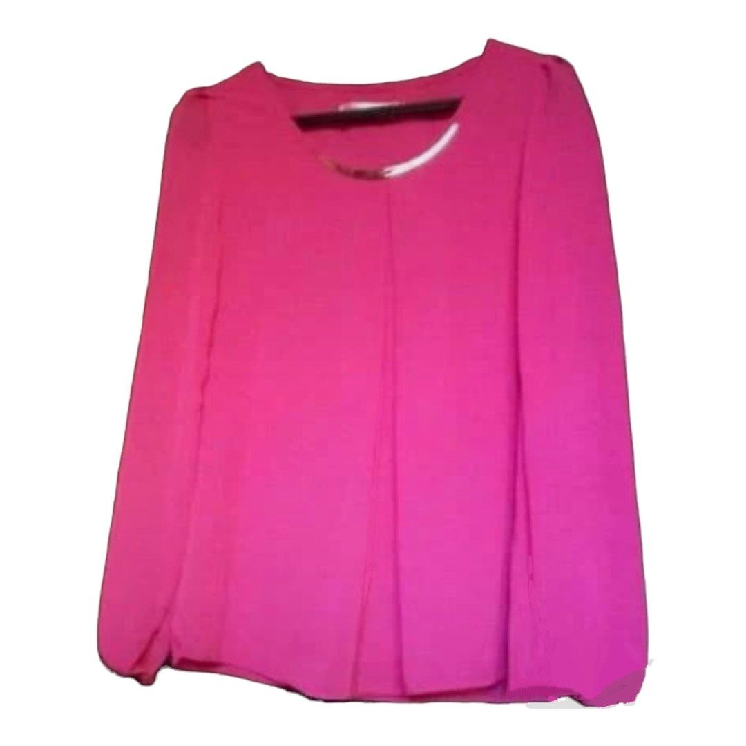 Blusaa rosa fúcsia com gargantilha