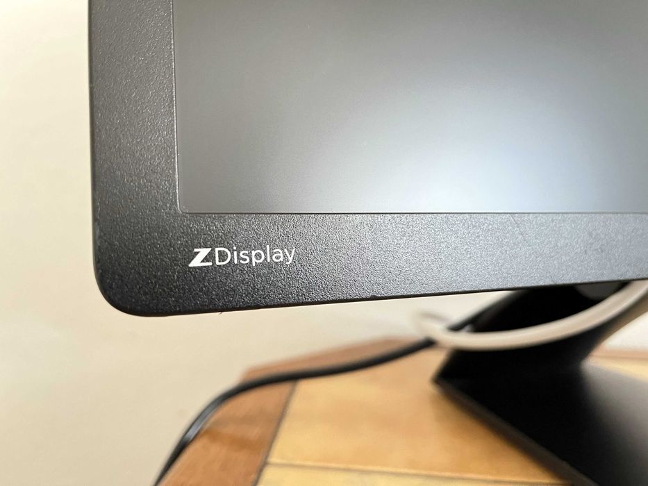 Монітор HP z23i / 23 дюйми / AH - IPS матриця / Full HD