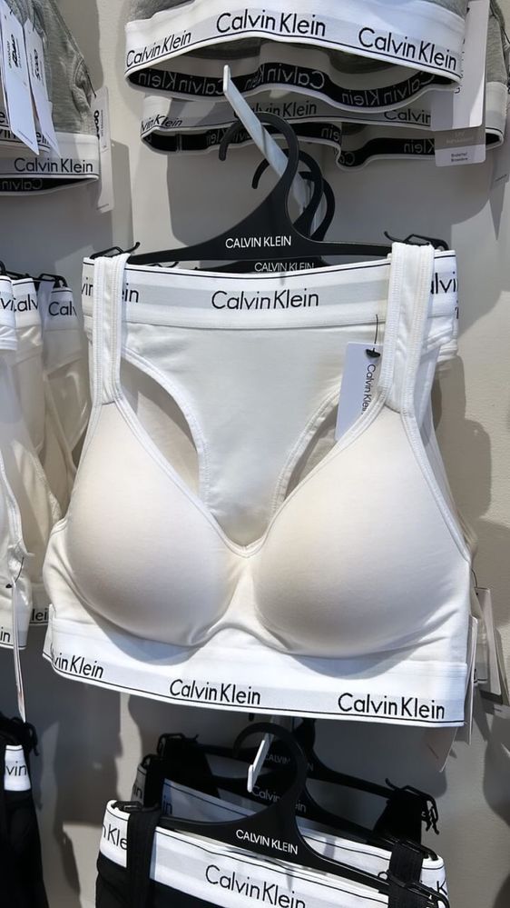 Calvin klein brallete Push/up нижнее белье ( Лифчик/трусии )