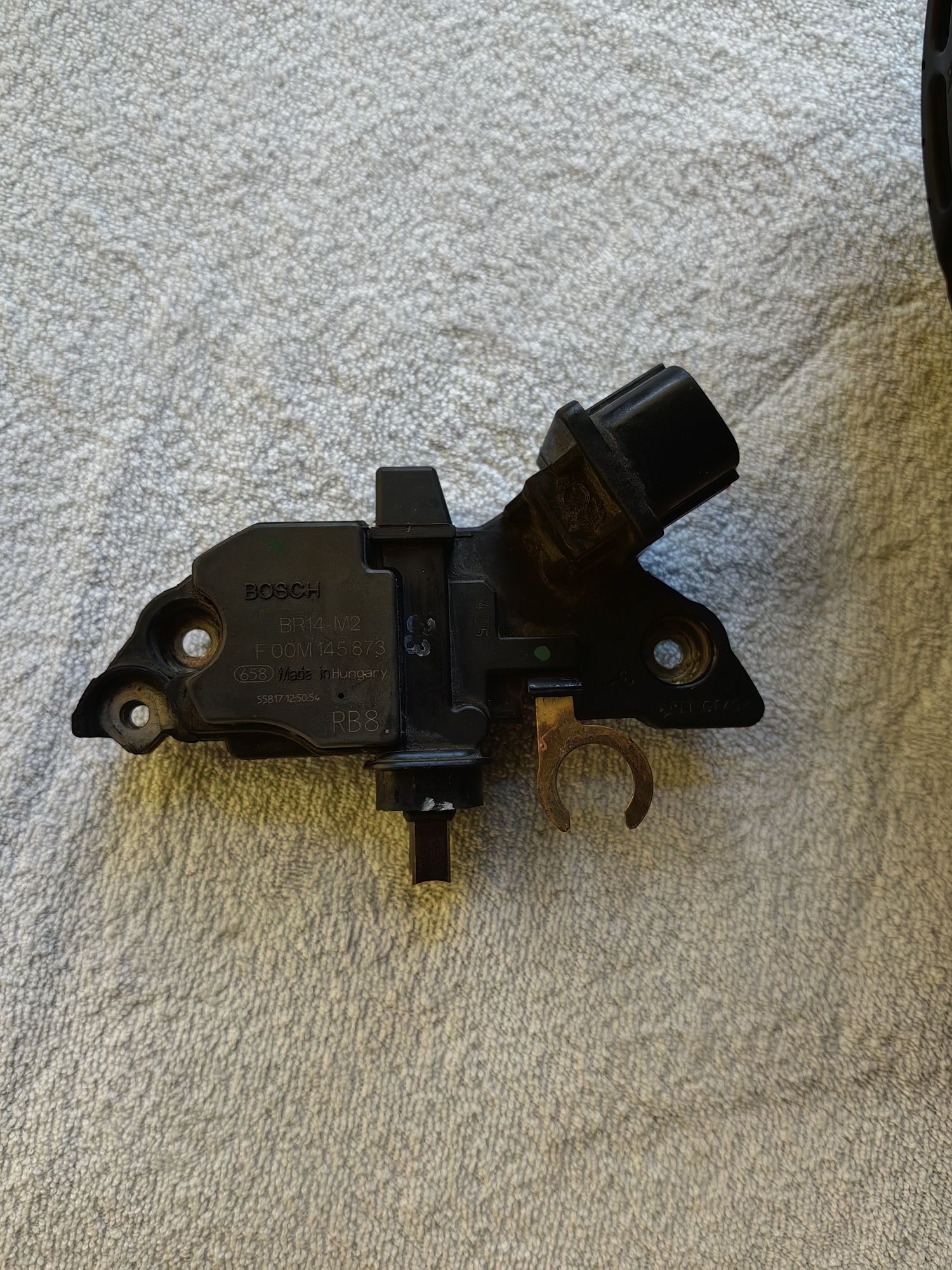Alternator Bosch Toyota Avensis T25 1.8 benzyna