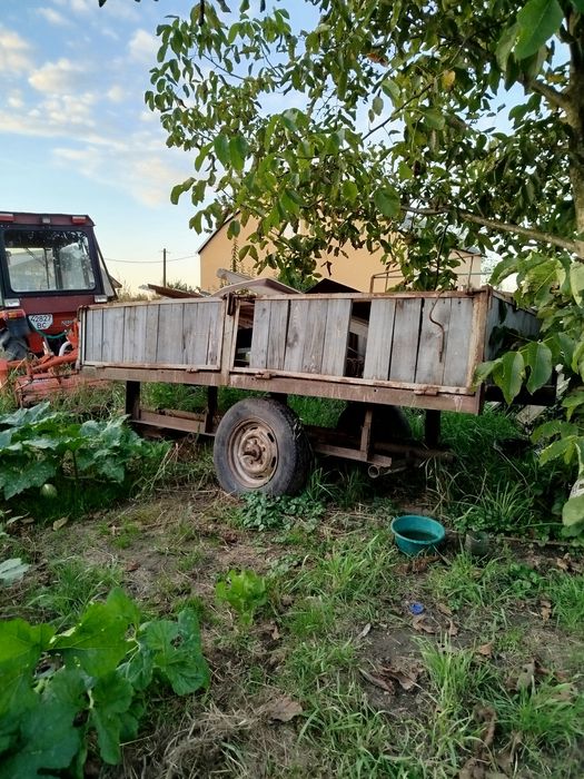 Тракторний причіп одномісний бу