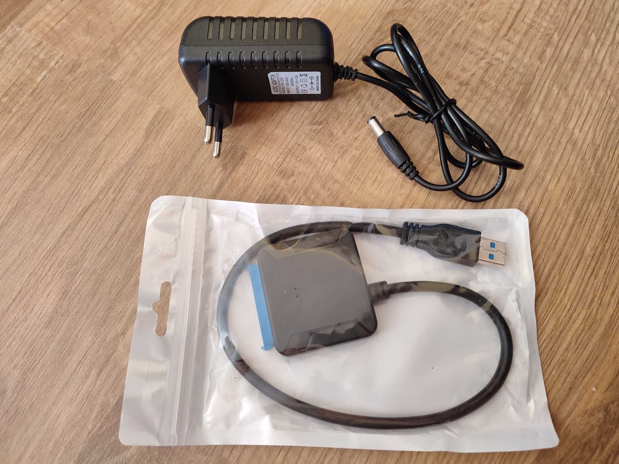 Adapter SSD / HDD 2,5'' oraz 3,5'': SATA - USB 3.0 + zasilacz 12V, 2A.
