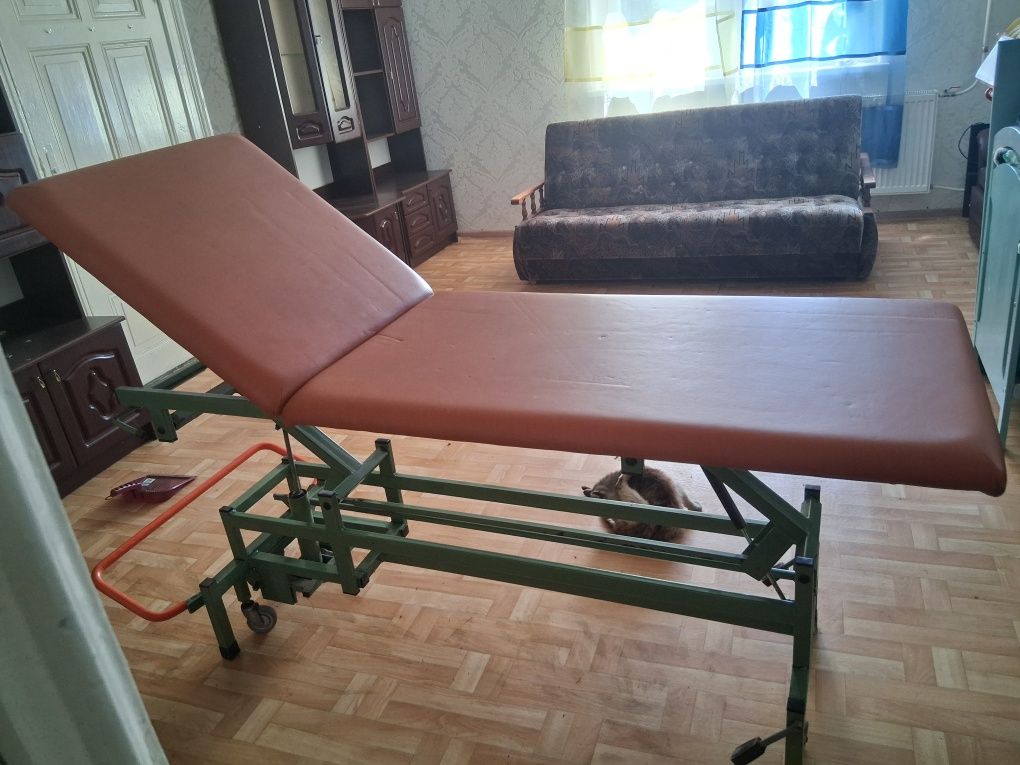 Łóżko do masażu lub ćwiczeń