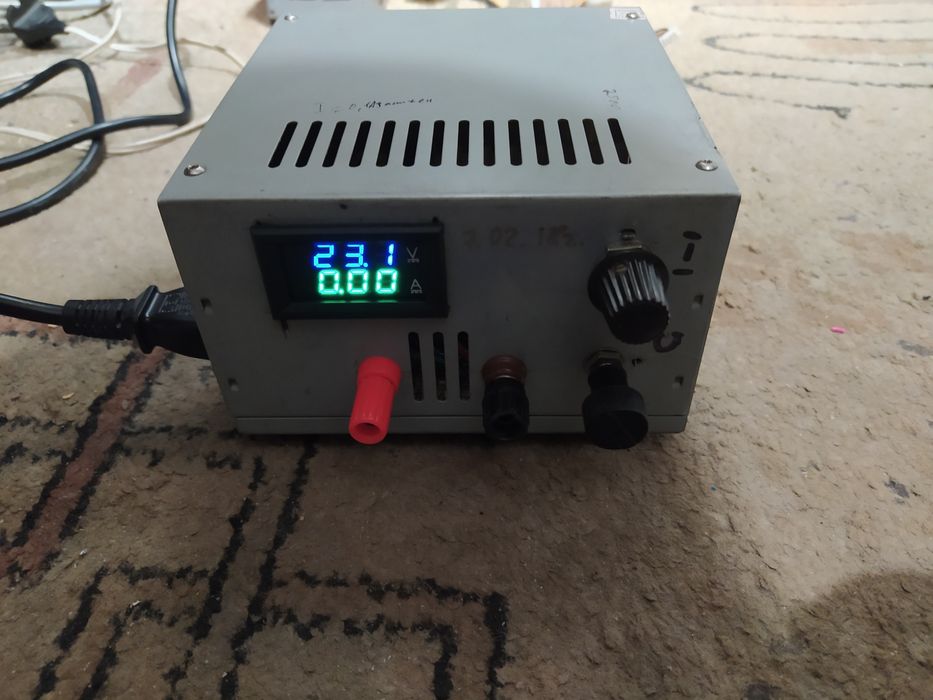 Блок питания 23в 5,8А,зарядное.