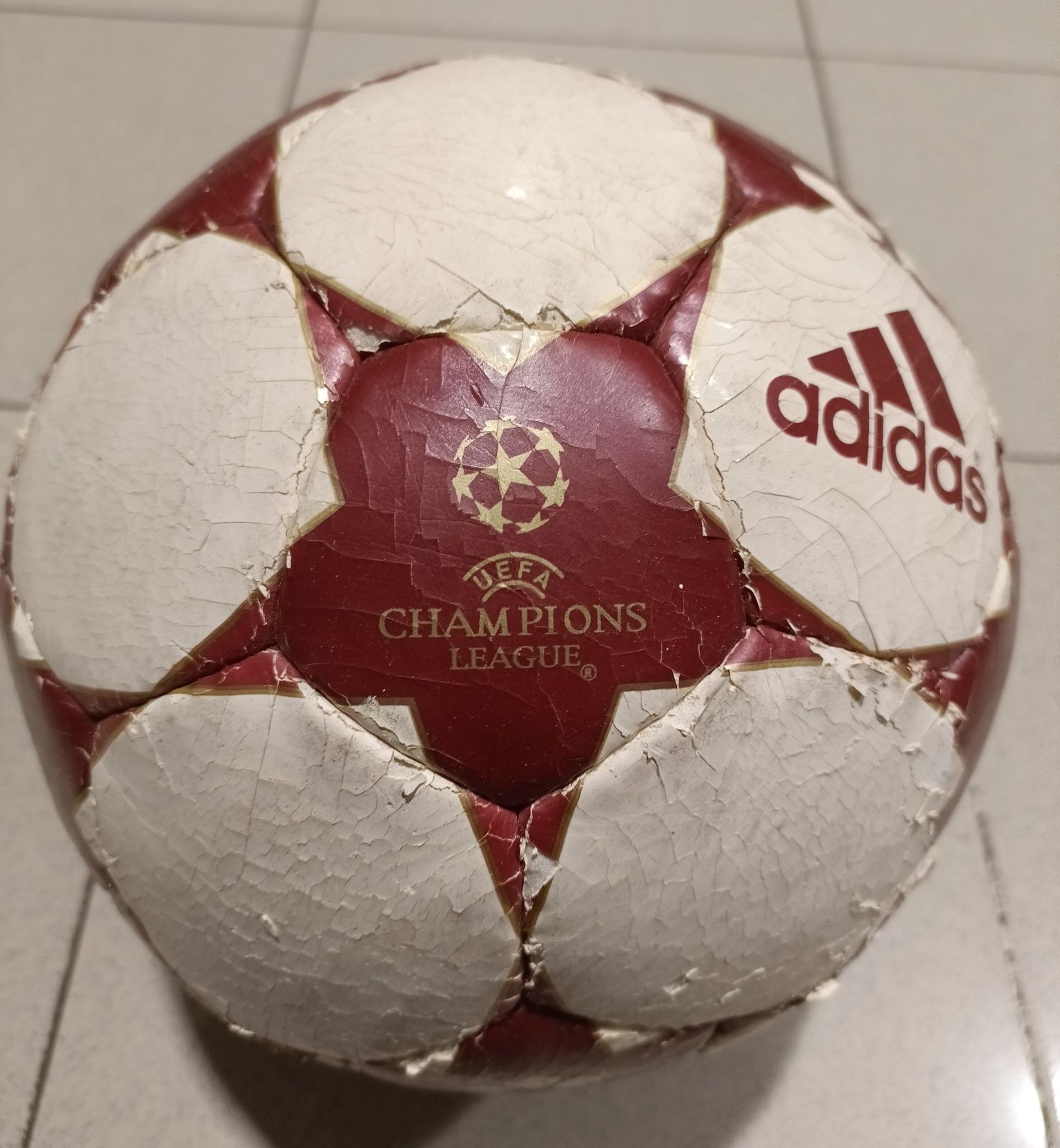 Bola Adidas Champions league 2004/2005