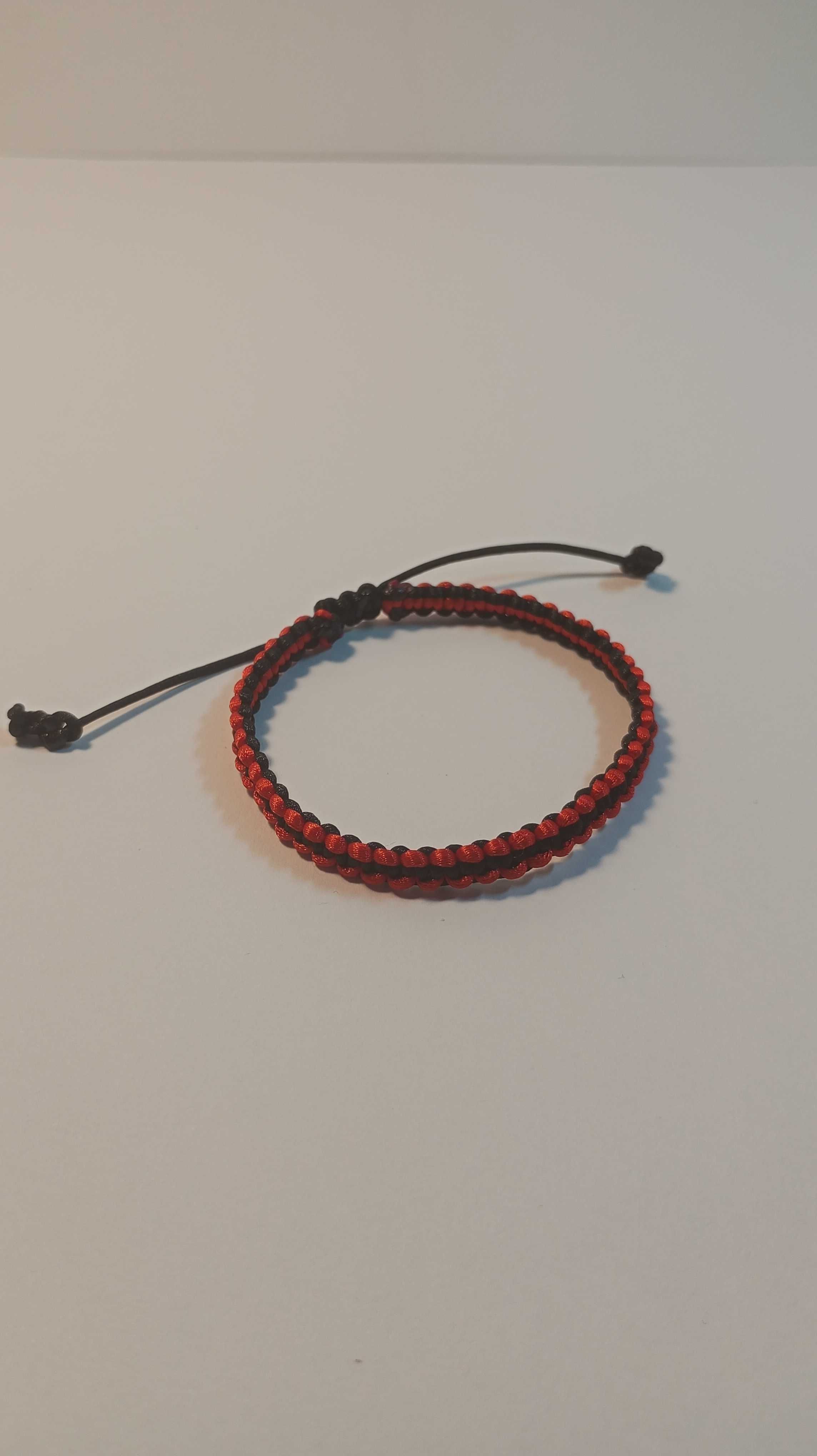 Pulseira de Fio Fino com Duas Cores