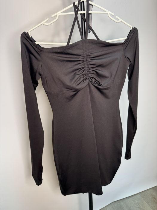 Міні сукня чорного кольору