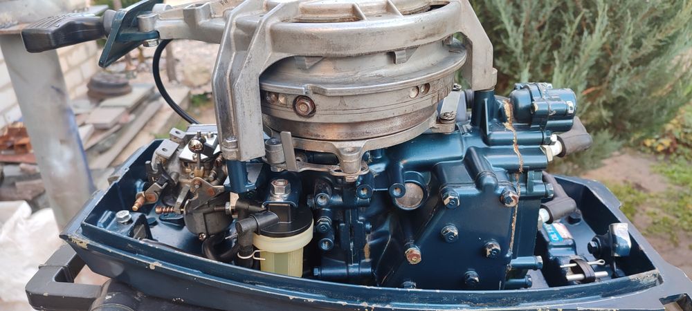 Лодочний мотор двигун Yamaha 8