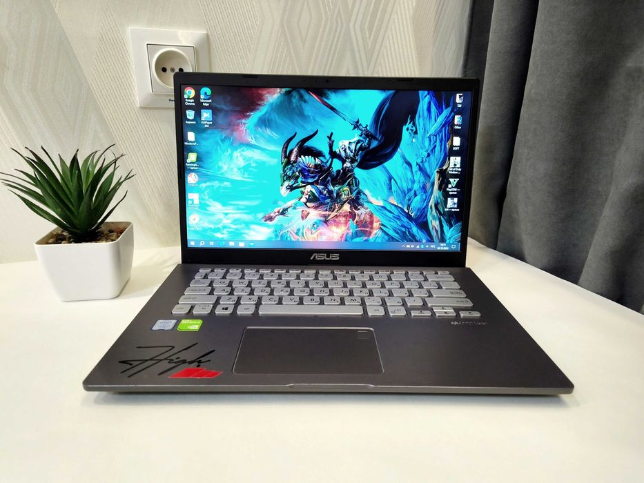 *️⃣Игровой ноутбук Asus 14" i3 7Gen|12 DDR4|256SSD m2|GeForce MX230|