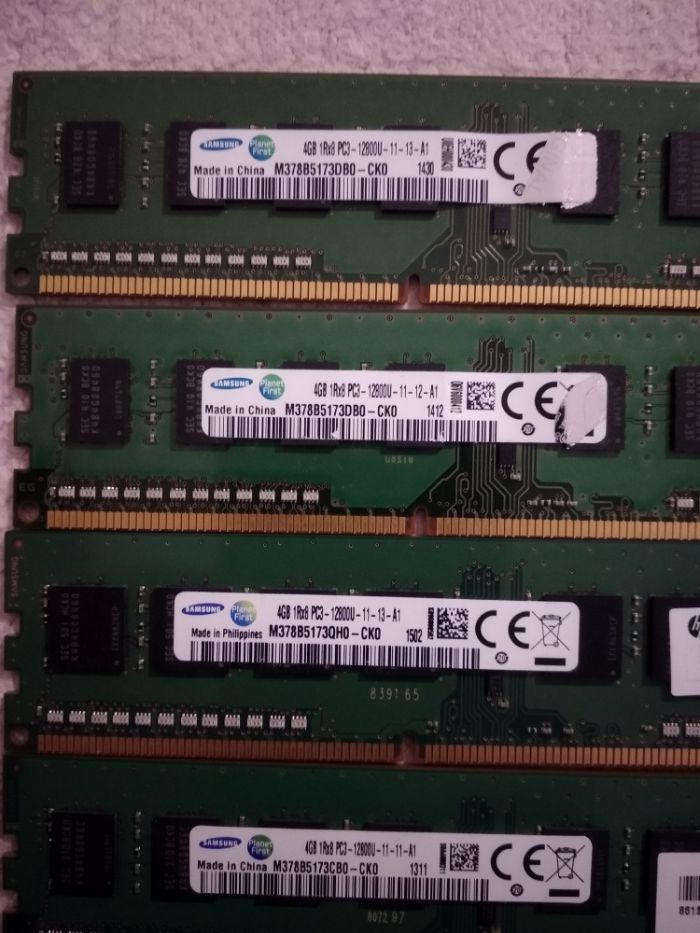 Оперативная память 4GB DDR3-1333/1600 Mhz PC3-10600U/12800U Intel/AMD