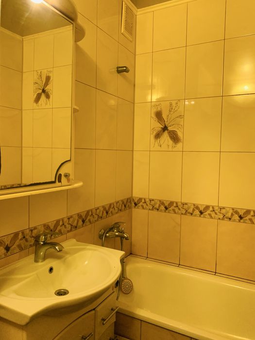 Сдам 2кв.бул.Вечерний ( Метро)