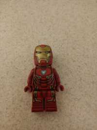 Lego Iron Man.          .