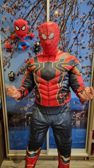 Костюми Марвел для Аніматорів: Халк, Залізна людина та інші...