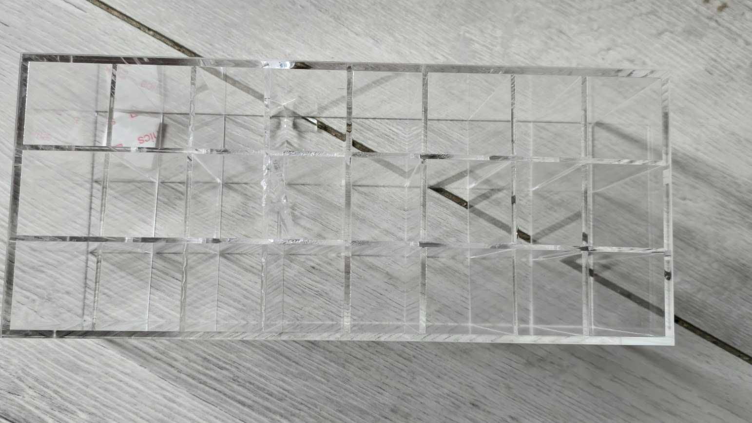 DRERIO Organizer na szminkę błyszczyk z 24 przegródkami akrylowe etui