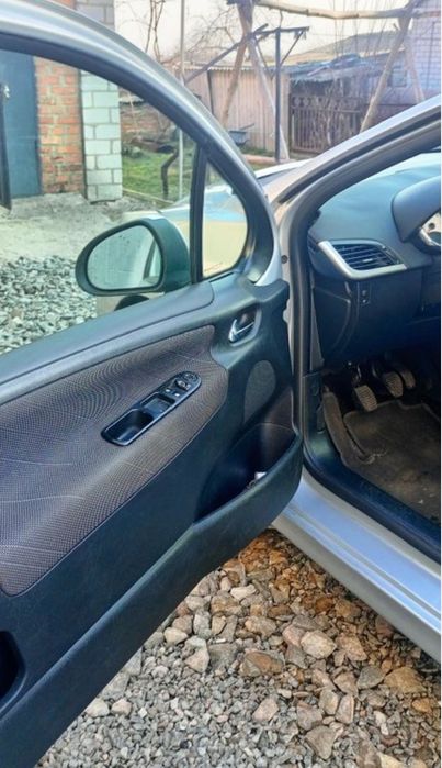 Peugeot 207, 2007