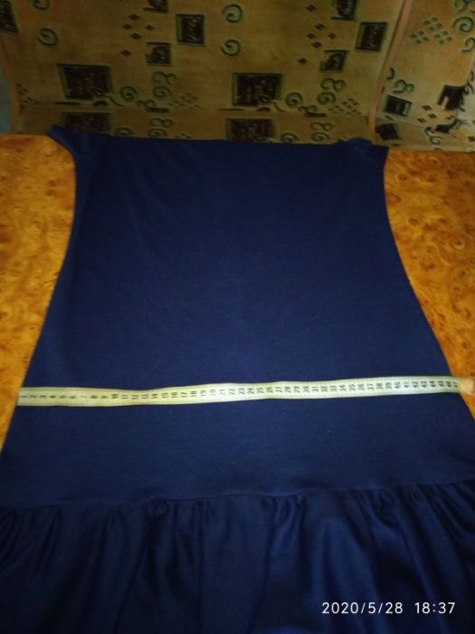 Офисное платье продам