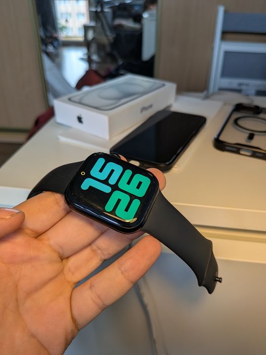 iPhone 15 128 z USA idealny