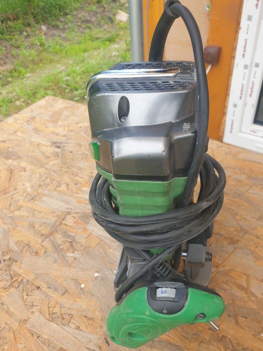 Frezarka Hitachi M8V2