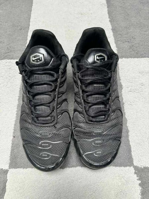 Buty koszykówki Nike_Air_Max_TN_Plus_Black_Rozmiar 40