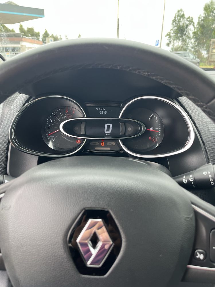 Renault clio IV limited 0.9 tce 2017