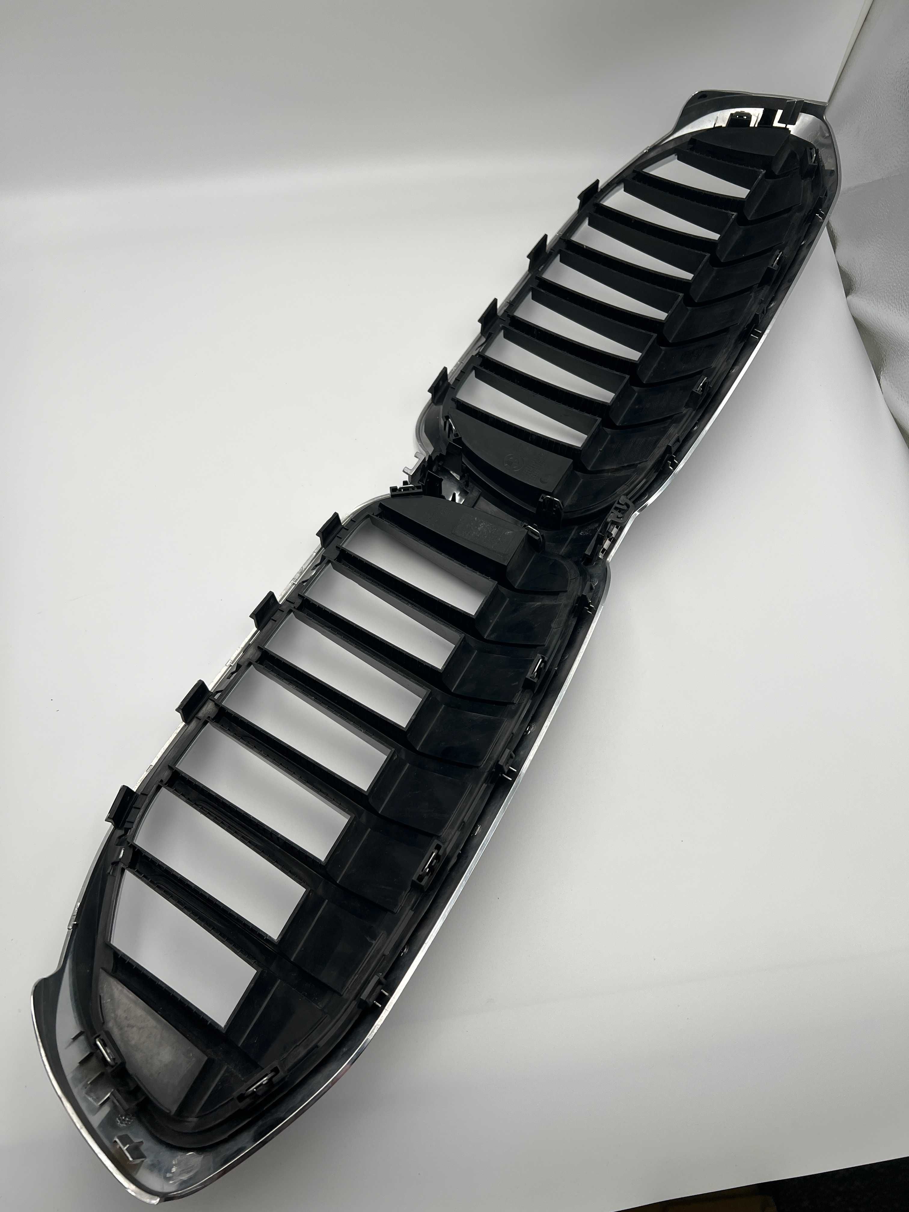 Grill Nerka Atrapa chłodnicy BMW G20/G21 Chrom/Oryginał
