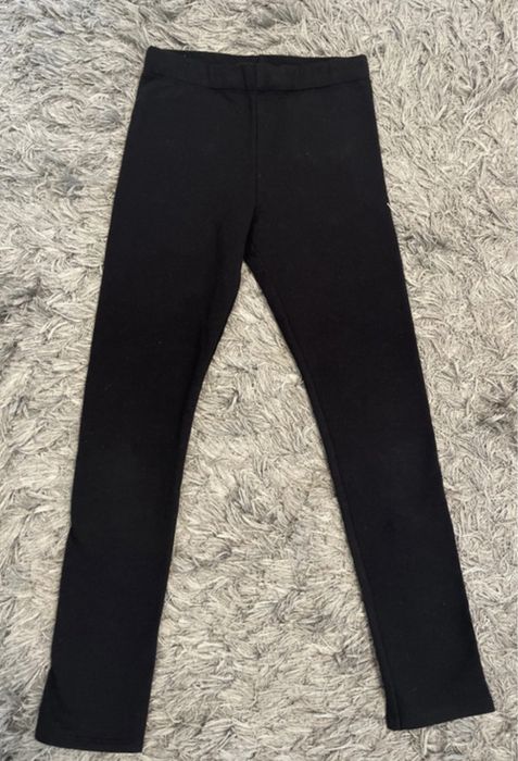 ciepłe grubsze czarne legginsy dziewczęce H&M 140 9-10 lat
