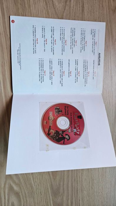 Easy Peasy, Fun Activity Book + CD áudio