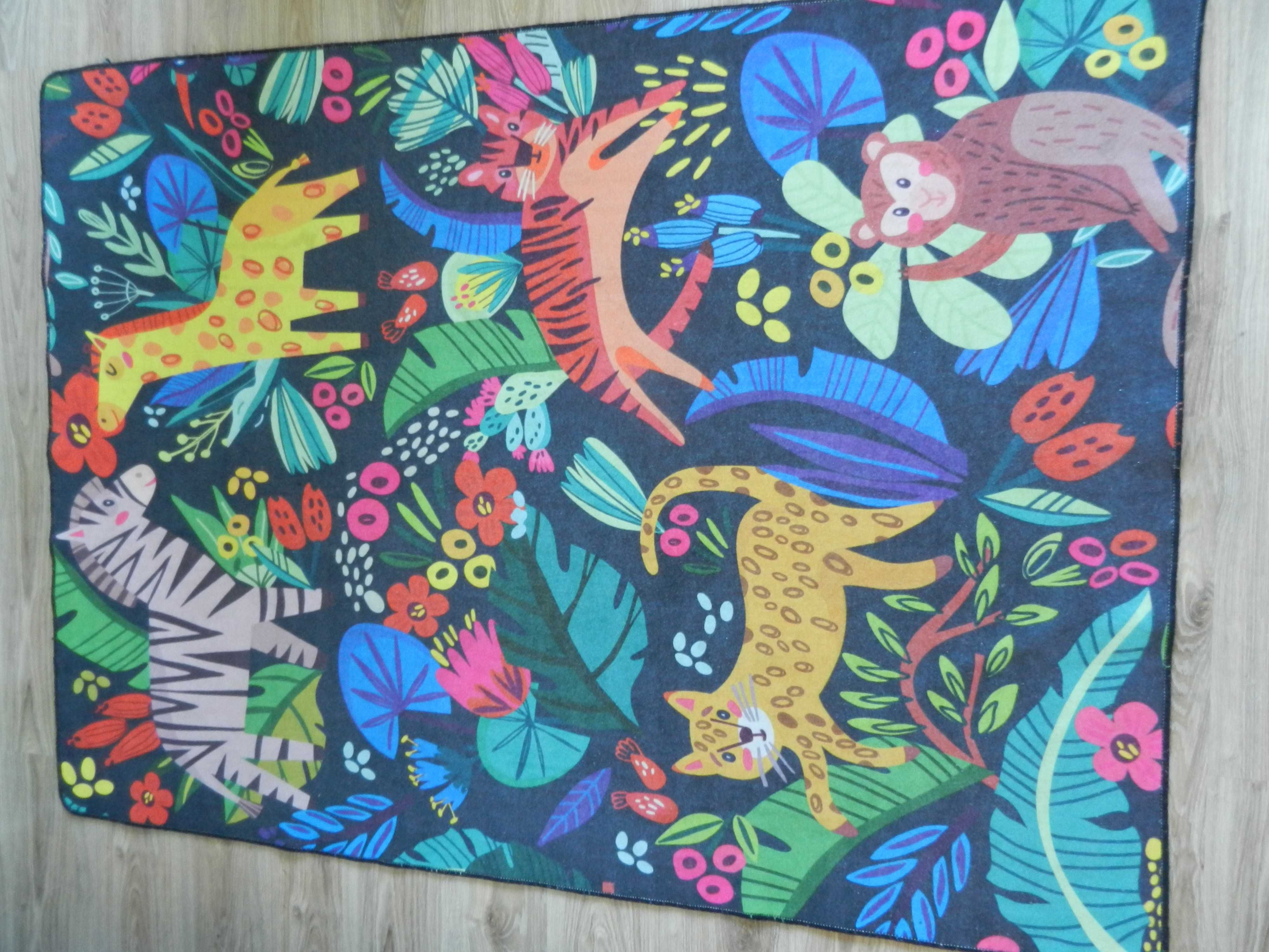 Dywan do pokoju dziecięcego 190x138cm Dżungla Zwierzęta
