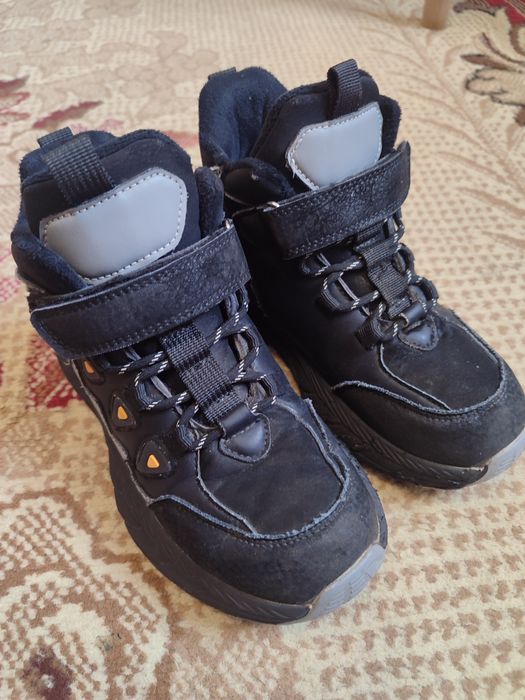 Кросівки теплі на флісі демісезонні зима на хлопчика ботінки 21 см 34