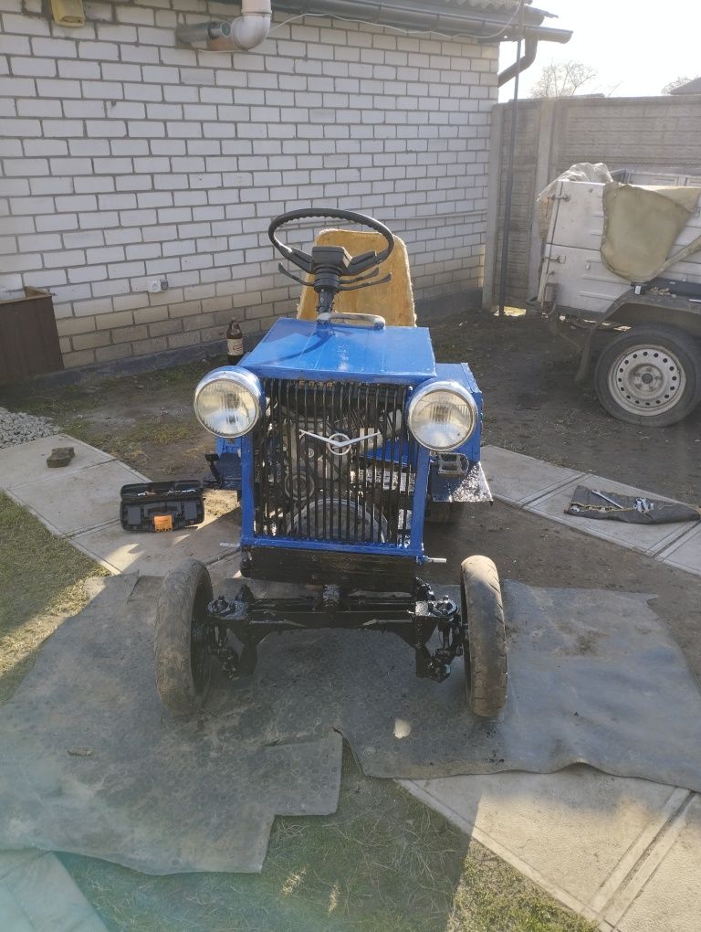 Продам міні трактор
