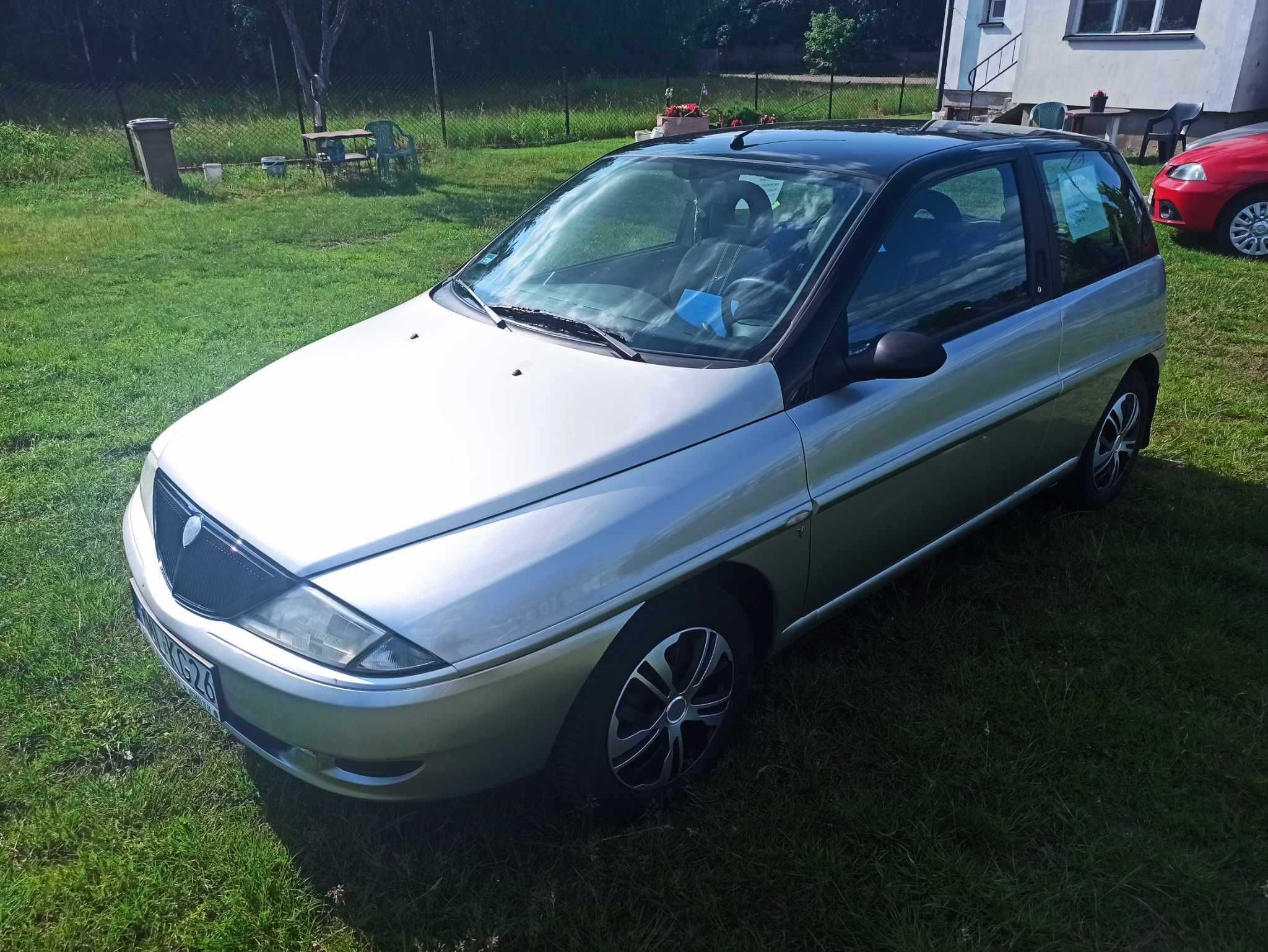 Lancia Ypsilon 2002