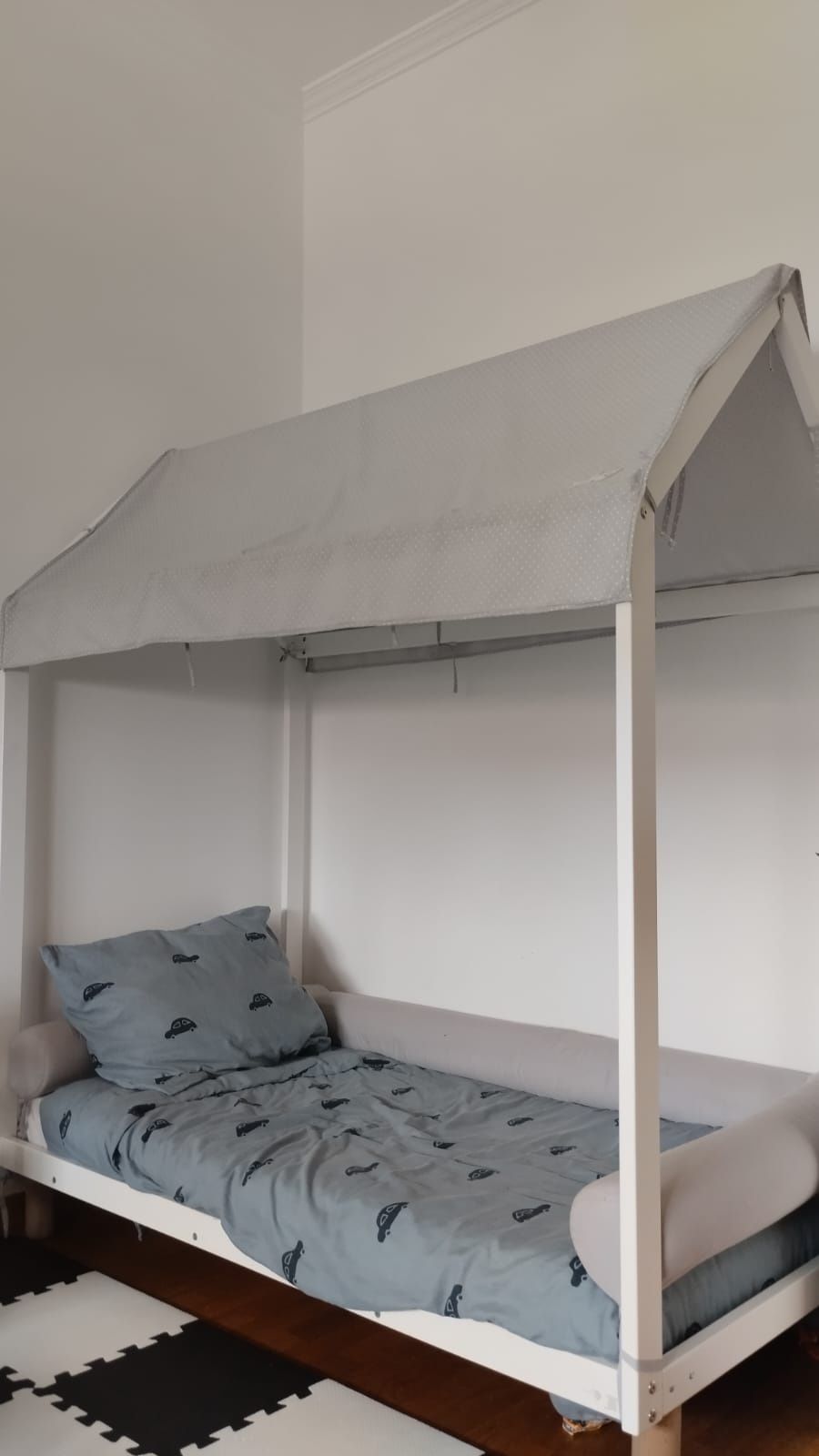 Cama casinha de criança