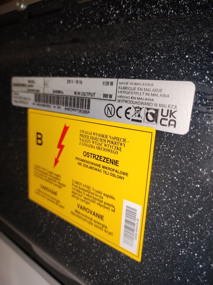 Mikrofalówka Samsung GE83M 800W 2022r
