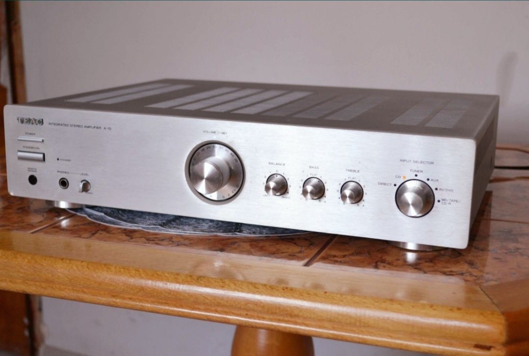 TEAC A 1 D ładny stan , made in Japan wysoki model