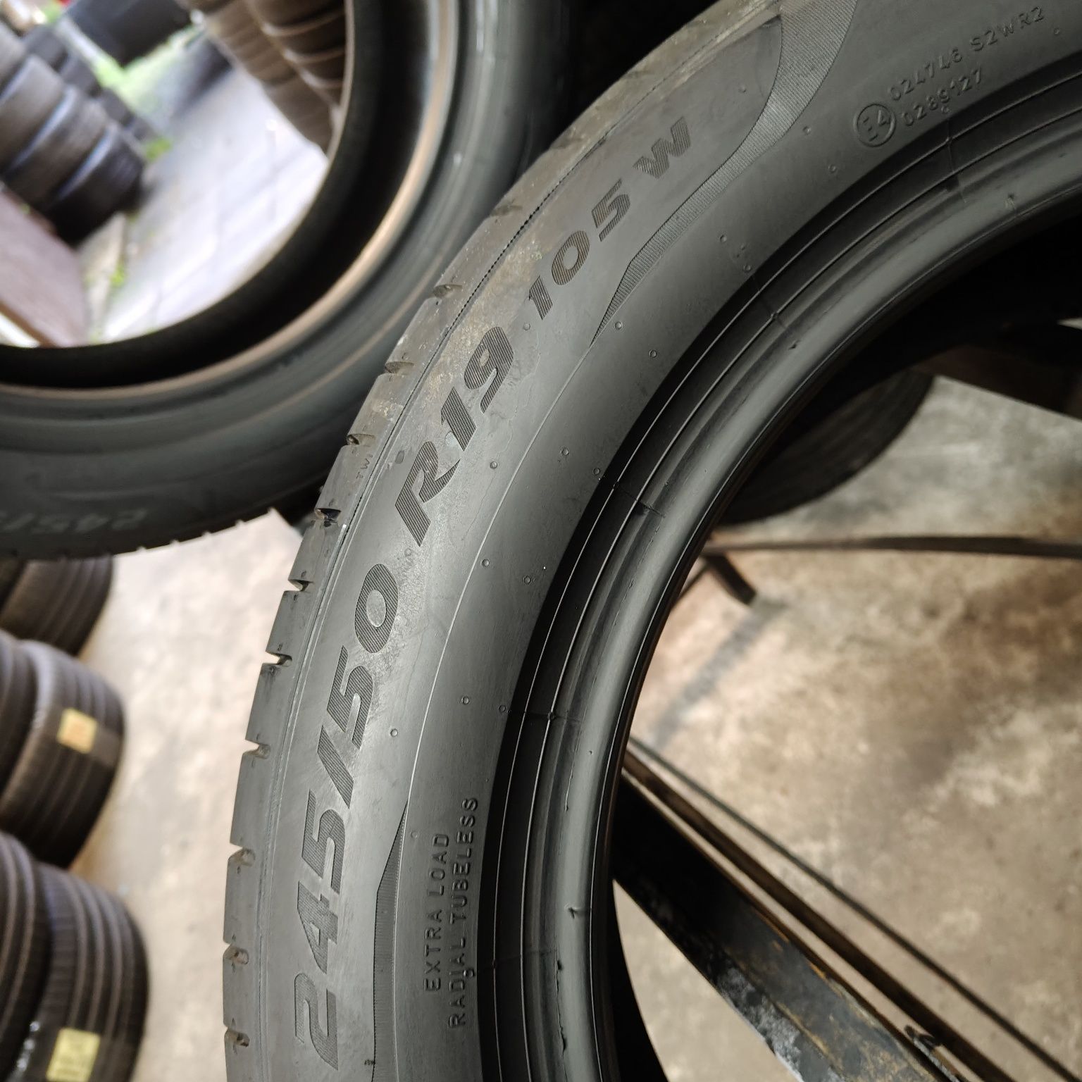 245/50/19 XL Sprzedam parę opon letnich Pirelli