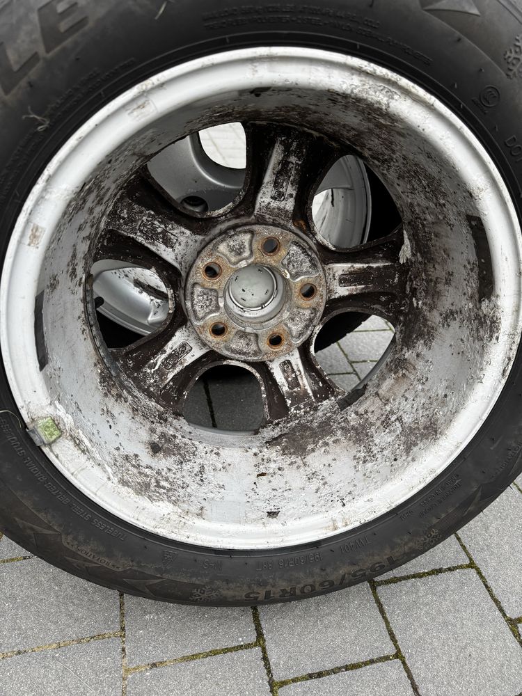Felgi Opel R15 + opony zimowe Triangle 195/60