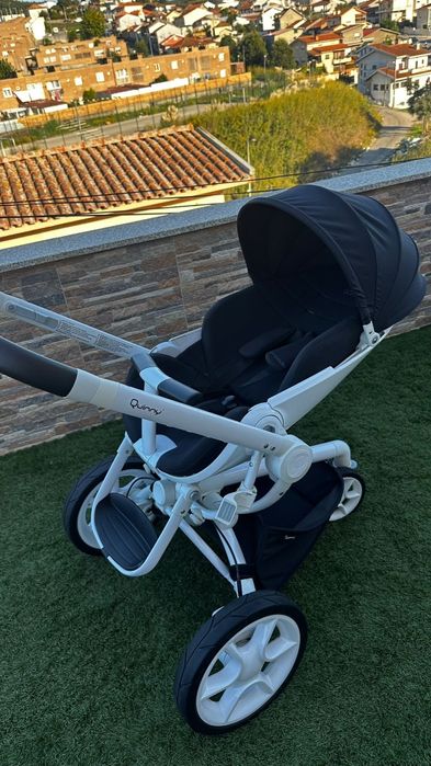 Carinho Quinny moodd com ovo e base isofix