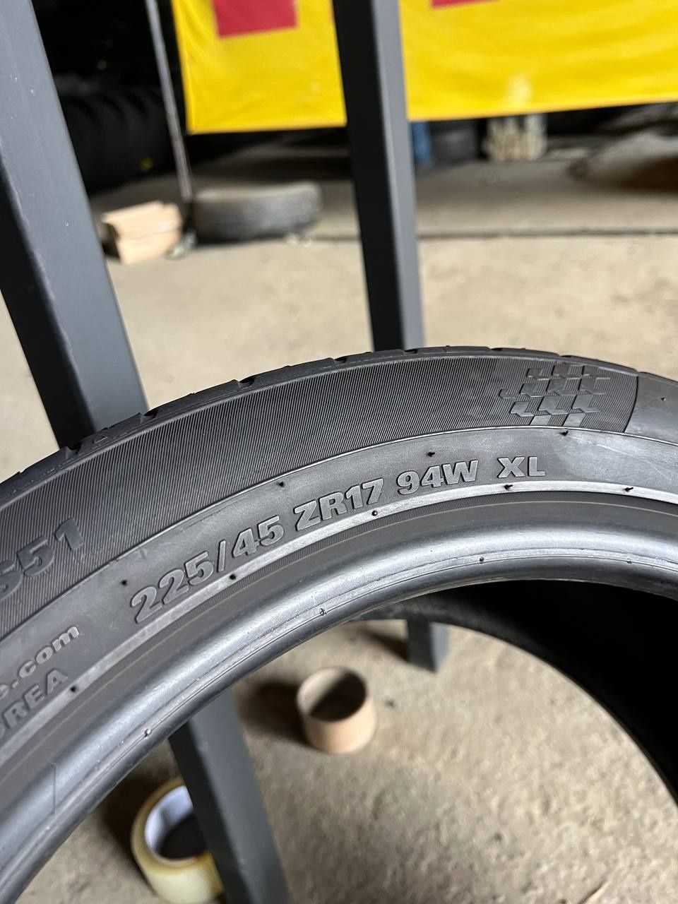 Шини 225/45 r17 Kumho Ecsta HS51 2020р (269)