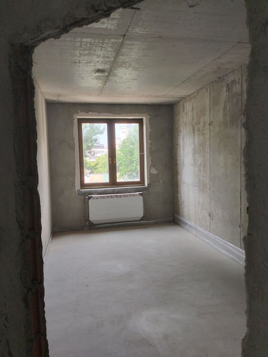 Продаж 3-кім. квартири в. М. Рильського