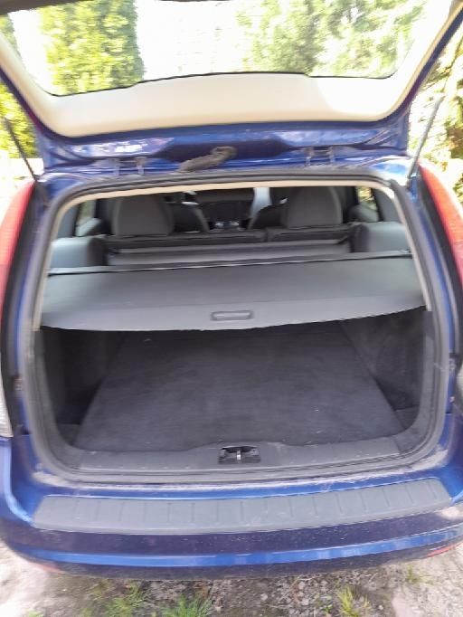 Volvo V50 2008r 1,8 benz.
