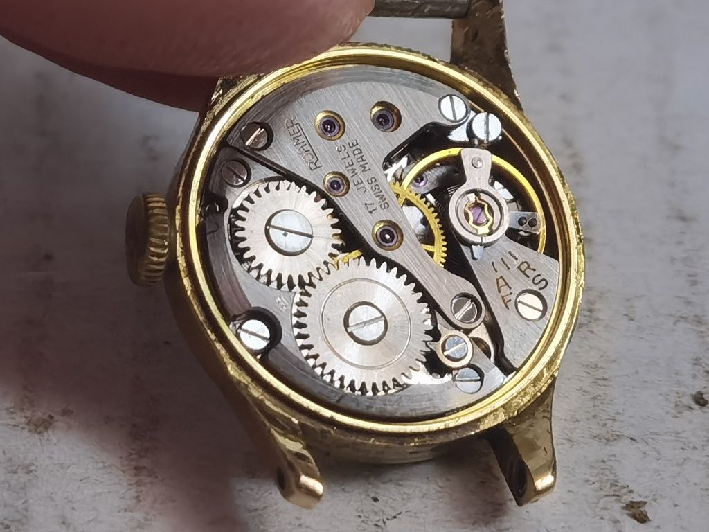 Stary szwajcarski zegarek roamer